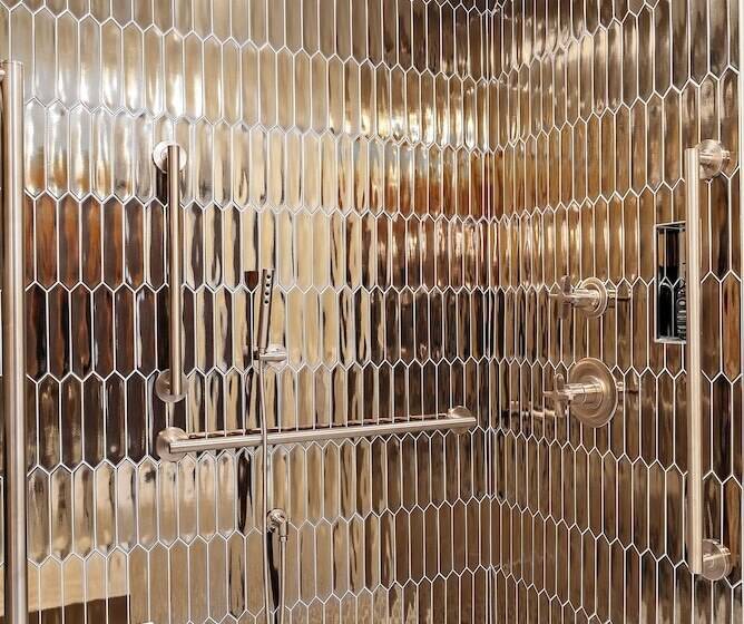 디럭스 스위트, Hôtel Maurice