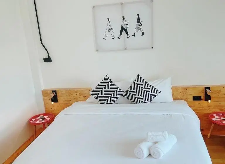 プールビュースタンダードルーム, Penguin Villa Resort & Bistro