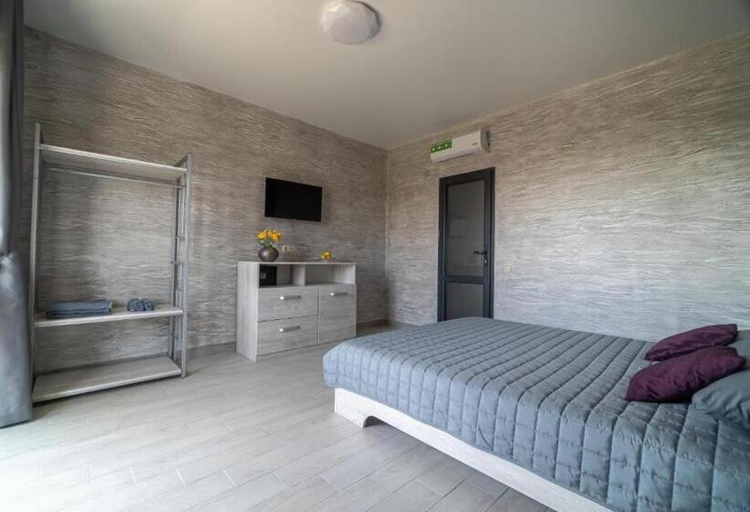 Номер Стандарт, Qzone Family Club санжейка