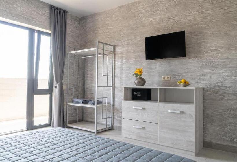 Номер Стандарт, Qzone Family Club санжейка