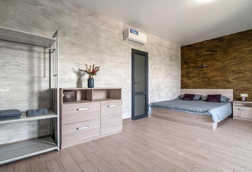 Четырехместный Номер Deluxe, Qzone Family Club санжейка