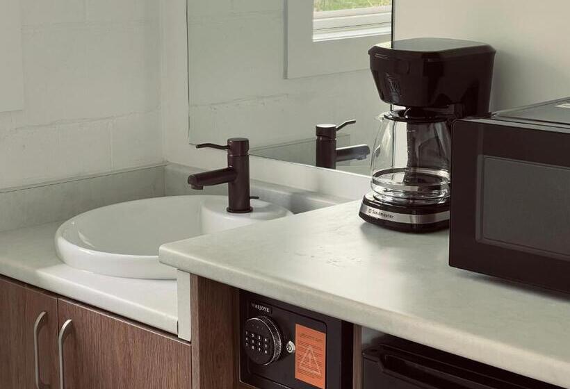 شقة غرفتين, Stay Inn Muskoka