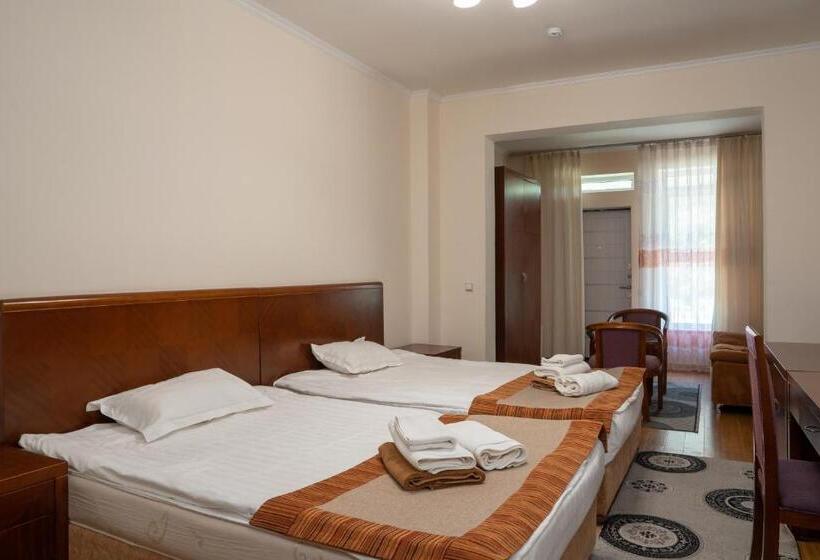 اتاق سوپریور, Talisman Village