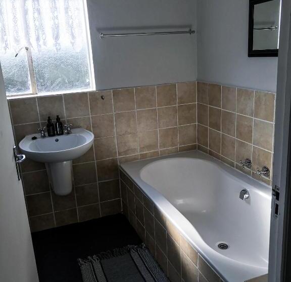 Дом 4 Спальни, Wonder Farm Stay