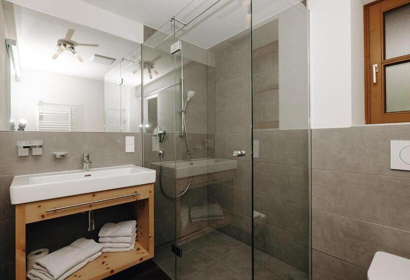 2 Bedrooms Apartment Mountain View, Hubertus Das Landhaus