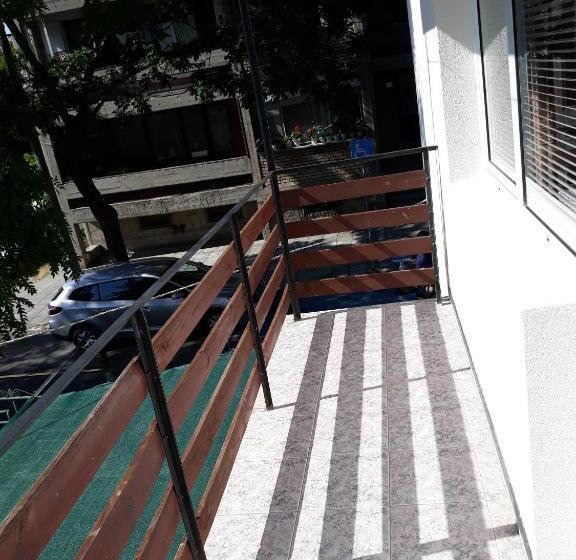 スタンダードトリプルルーム, къща за гости янка