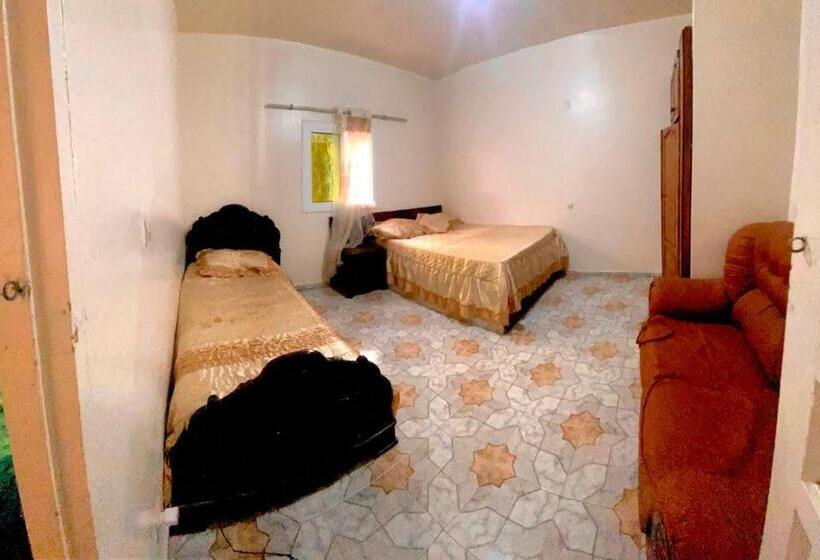 غرفة عائلية مطلّة علي الحديقة, Dar Al Baraka