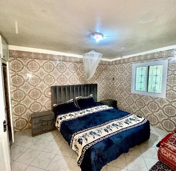 غرفة عائلية, Dar Al Baraka