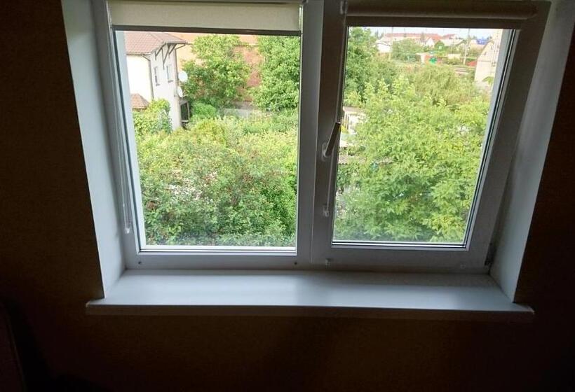 اتاق لوکس, Guest House Dacha