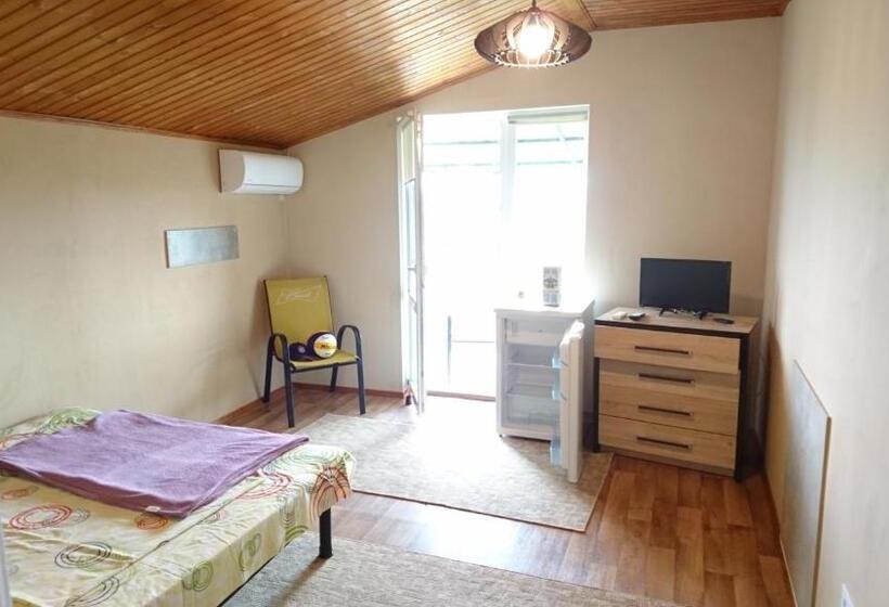 اتاق استاندارد, Guest House Dacha