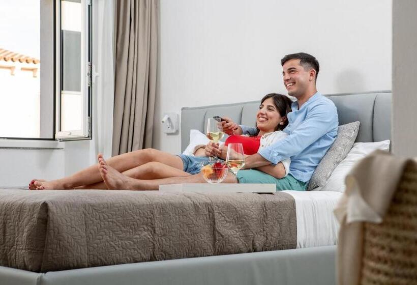 شقة غرفة واحدة, Trèsor