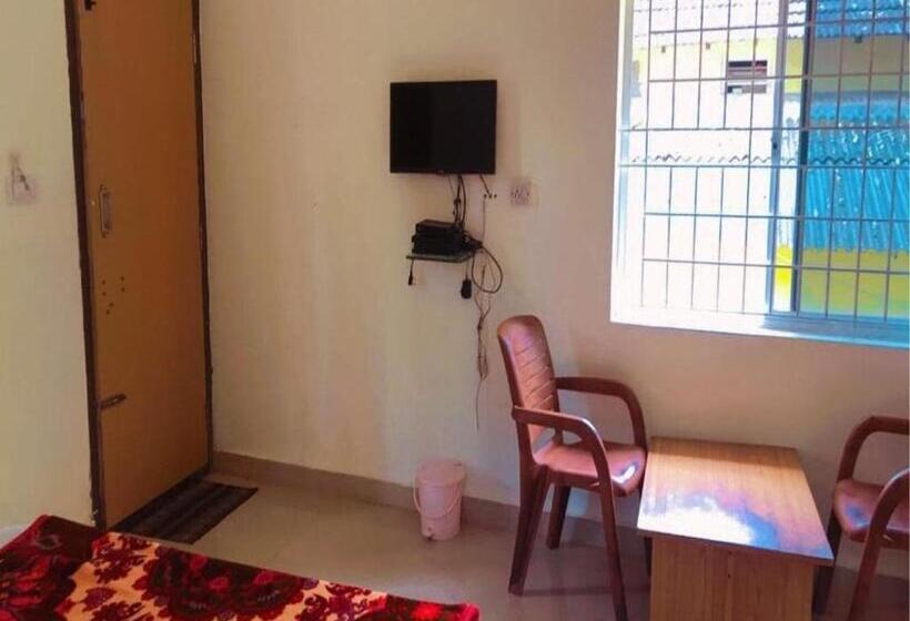 经济房, Staymaker Namana Stay