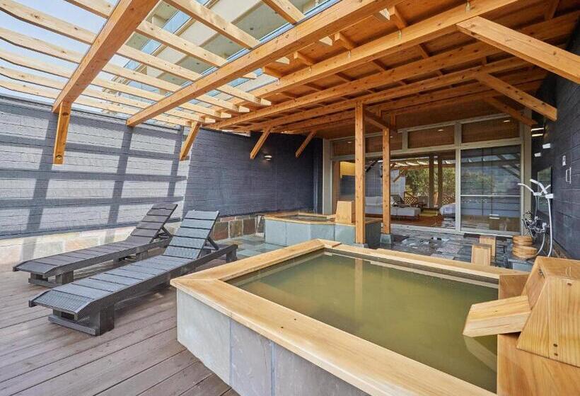 デラックスルーム, 天然温泉ひなたの宿日南宮崎