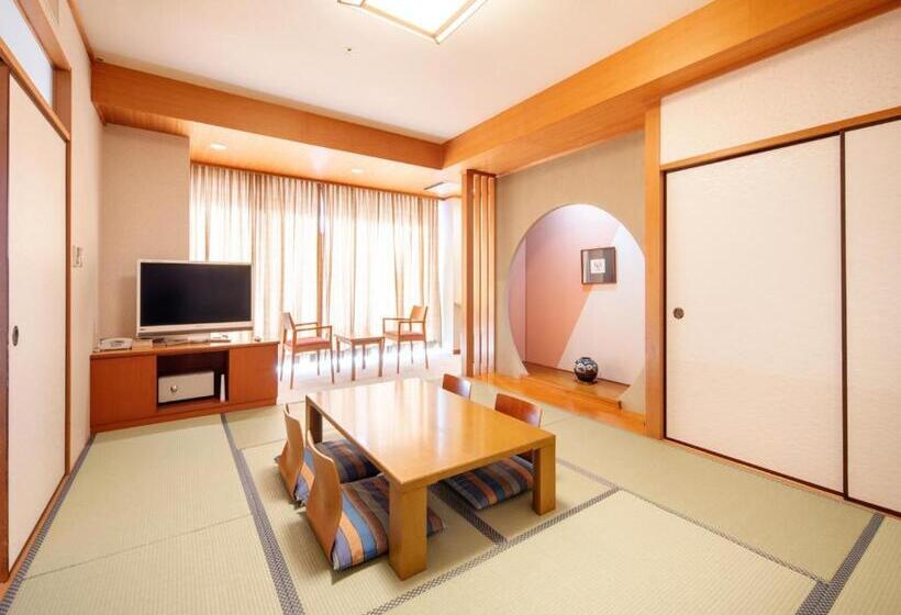 ファミリールーム, 天然温泉ひなたの宿日南宮崎