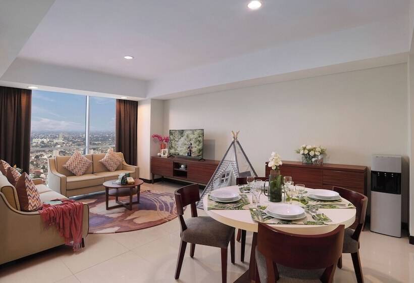 Apartament Premium cu 3 Dormitoare, Somerset Kencana Jakarta