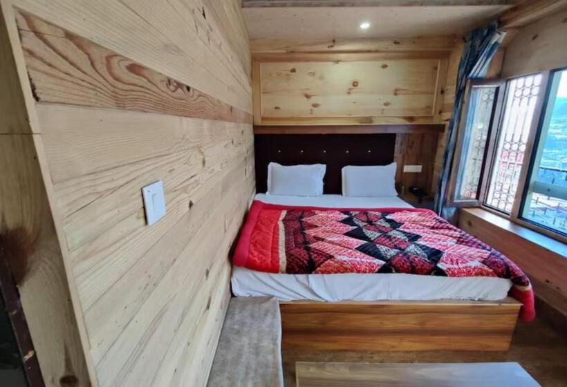 Номер Deluxe, Grg Hotel Vinayak Nainital Near Naini Lake With Mountain View   Mall Road