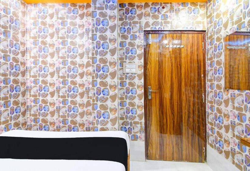 Standard-huone, Oyo Star Vip Inn Guest House