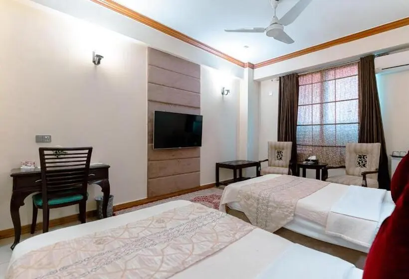 اتاق سوپریور خانوادگی, Shelton S Rezidor Peshawar