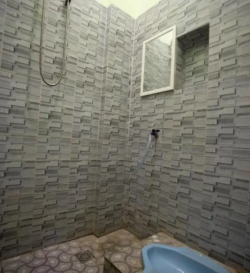 シングルベーシックルーム, Spot On 93943 Sakinah Homestay Bromo Syariah