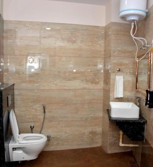 غرفة ديلوكس, Mehandipur Residency By Tathaastu