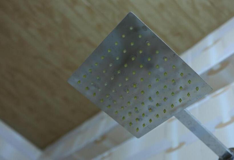 豪华房间, Tirthan Village Resort   Tirthan Valley