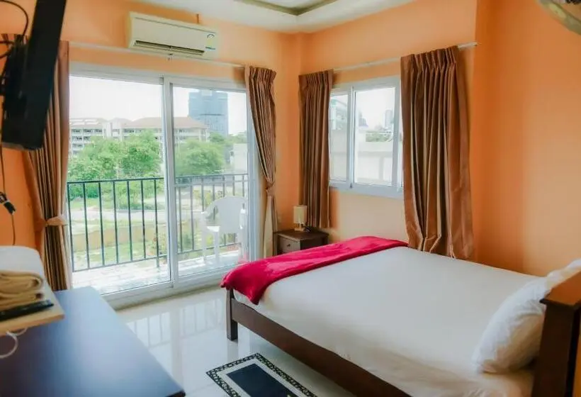 آپارتمان 1 خوابه با تراس, Patamnak Beach Guesthouse