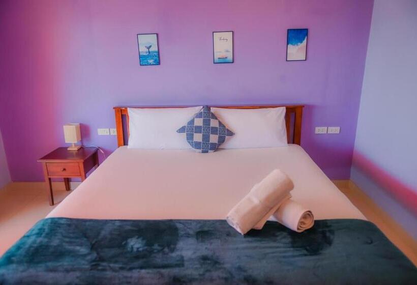 Quarto Estandar com Sacada, Patamnak Beach Guesthouse