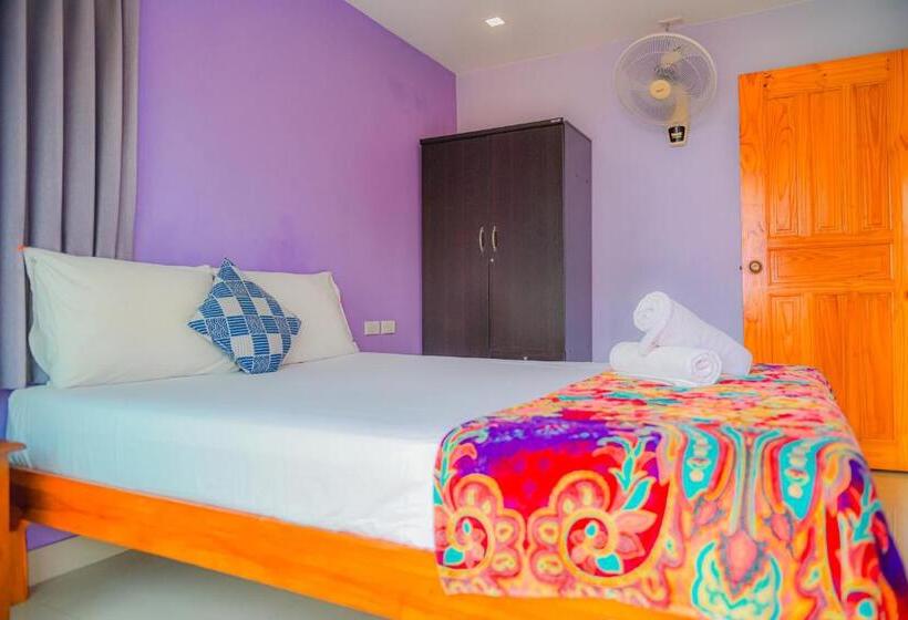 Quarto Triplo Comfort, Patamnak Beach Guesthouse