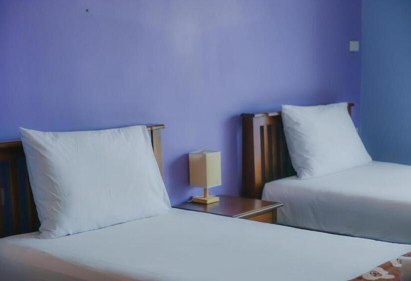 Quarto Estandar Vista Jardim, Patamnak Beach Guesthouse