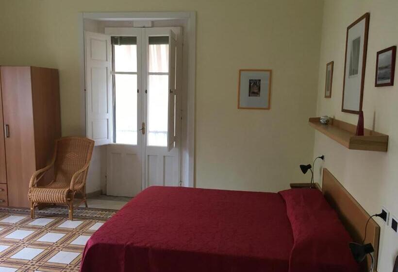 דירה בת חדר שינה 1 עם מרפסת, Residence Santa Maria Suites