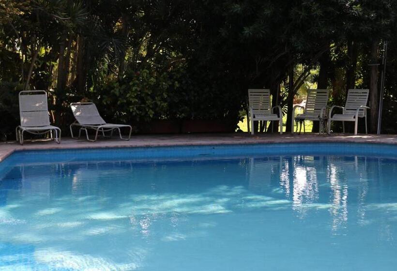 스탠다드 트리플 룸 가든 전망, Casa Kin33