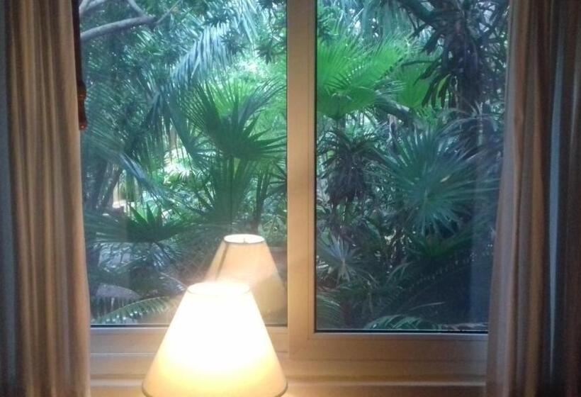 스탠다드 트리플 룸 가든 전망, Casa Kin33