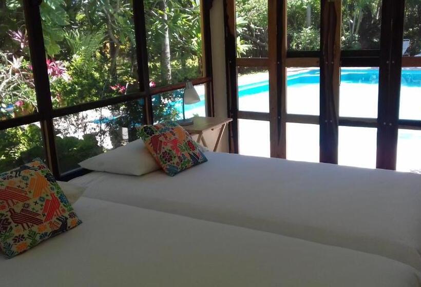 스탠다드 방갈로, Casa Kin33