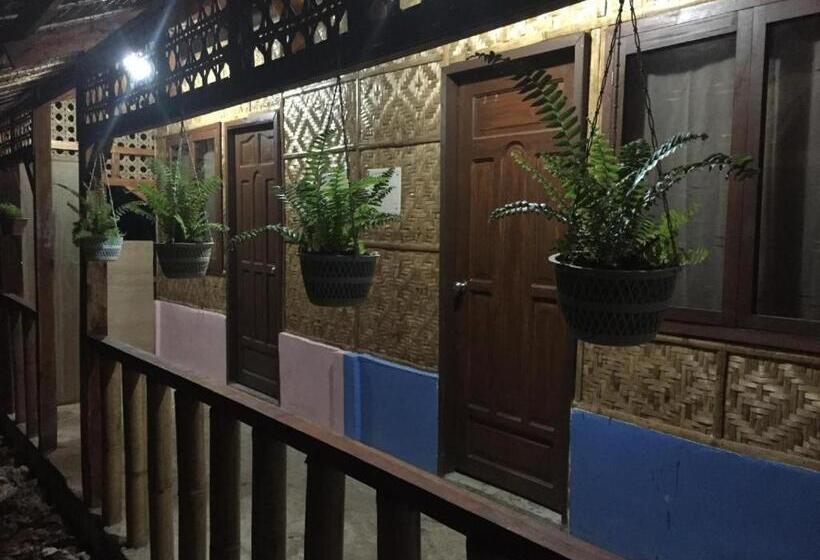 اتاق خانوادگی, Bohol Bohemian Hostel