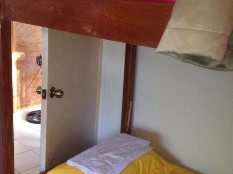 Кровать в Общей Комнате, Bohol Bohemian Hostel