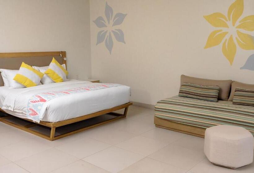 سوئیت پریمیوم, Costa Pacifica Resort