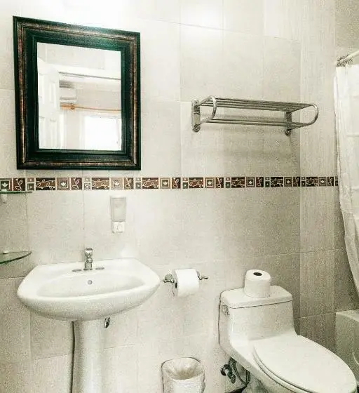 اتاق لوکس با تخت بزرگ, Gran Hotel Bahia
