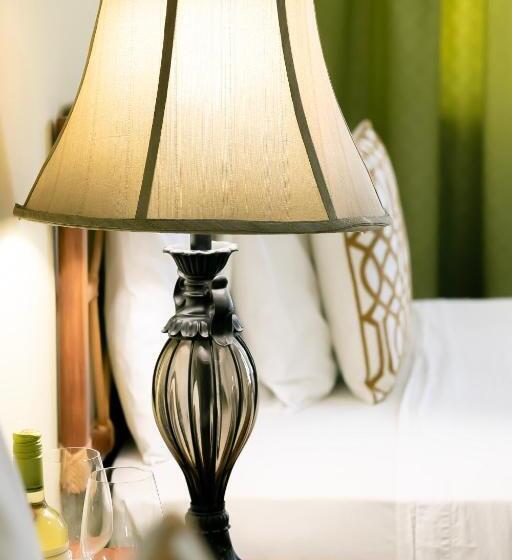 اتاق لوکس با تخت بزرگ, Gran Hotel Bahia