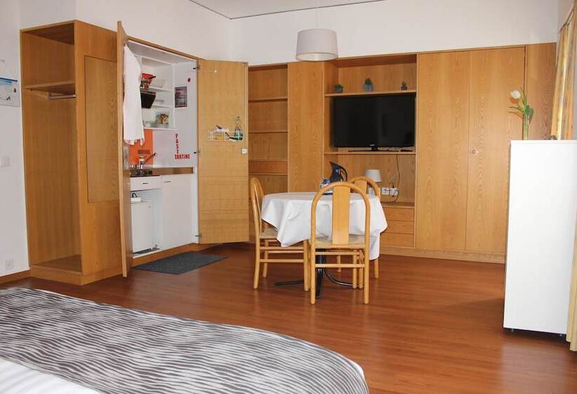 استودیوی استاندارد, Bel Espérance