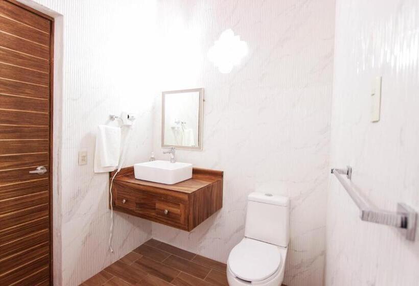 샬레, Real Carretero