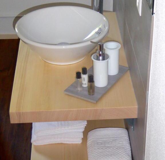 Standard-huone Jaettu Kylpyhuone, Roseg Gletscher