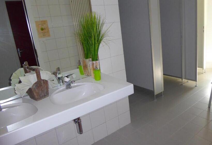 Vuode Makuusalissa, Roseg Gletscher