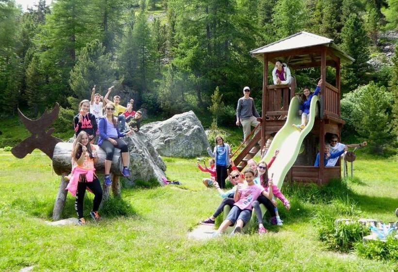 Perhehuone, Roseg Gletscher