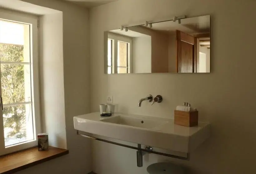 キングサイズベッドのスタンダードルーム, La Ferme De La Praz B&b