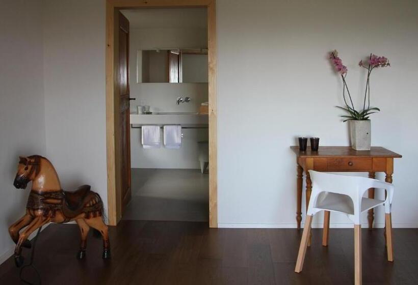 带大床的标准间, La Ferme De La Praz B&b
