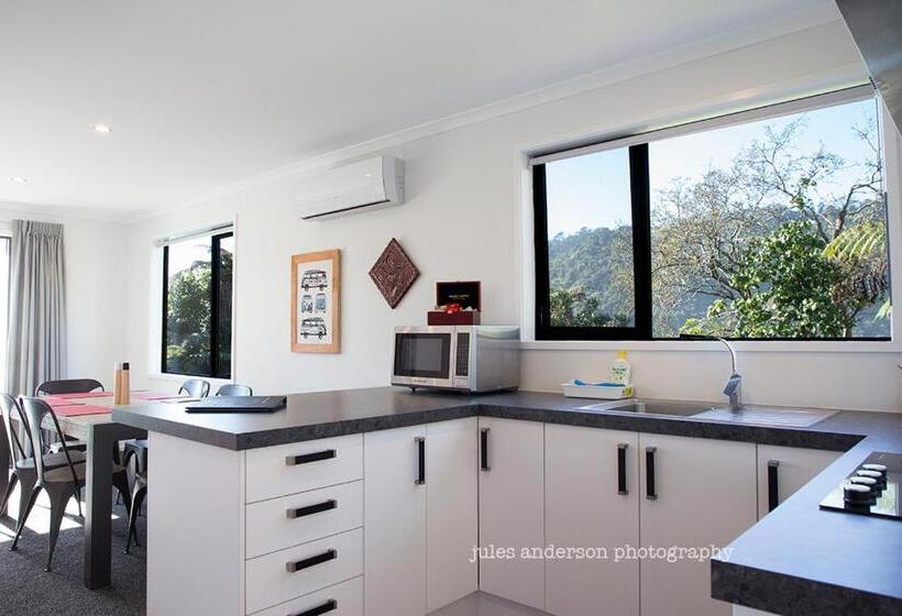 Бунгало Deluxe, Paparoa Park Motel