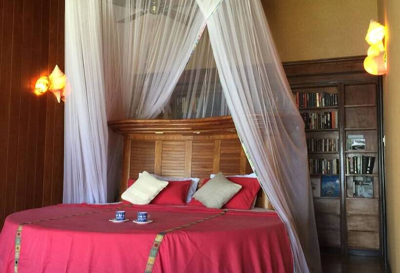 Suite Deluxe, Noanoa Island