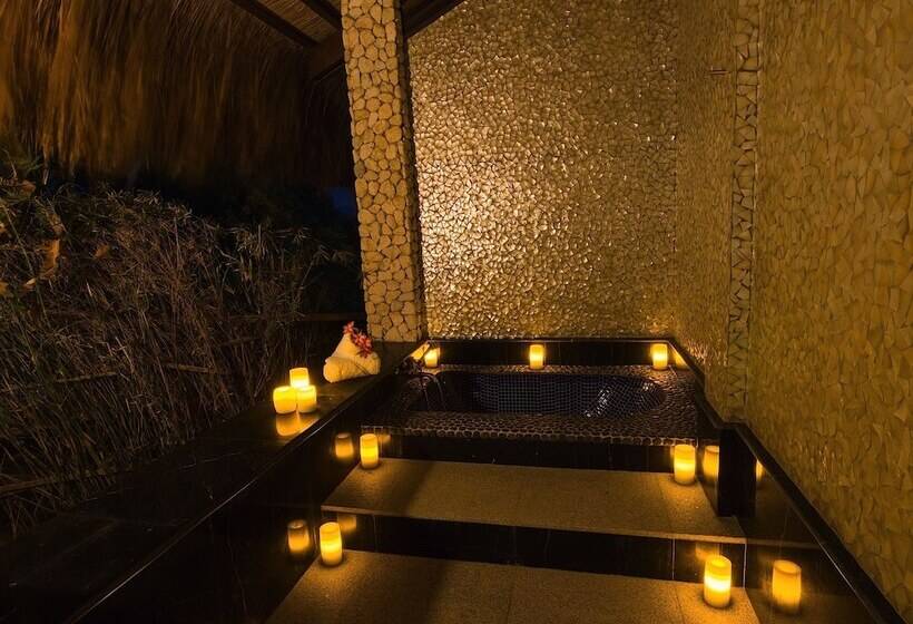 Superior Suite, Noanoa Island