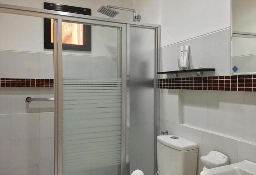 اتاق لوکس, Villa Marinelli Bed And Breakfast