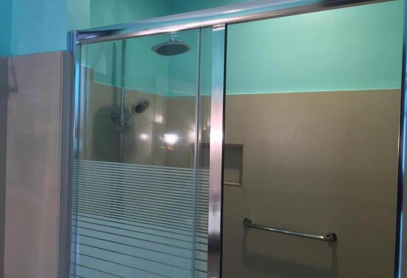 اتاق خانوادگی, Villa Marinelli Bed And Breakfast